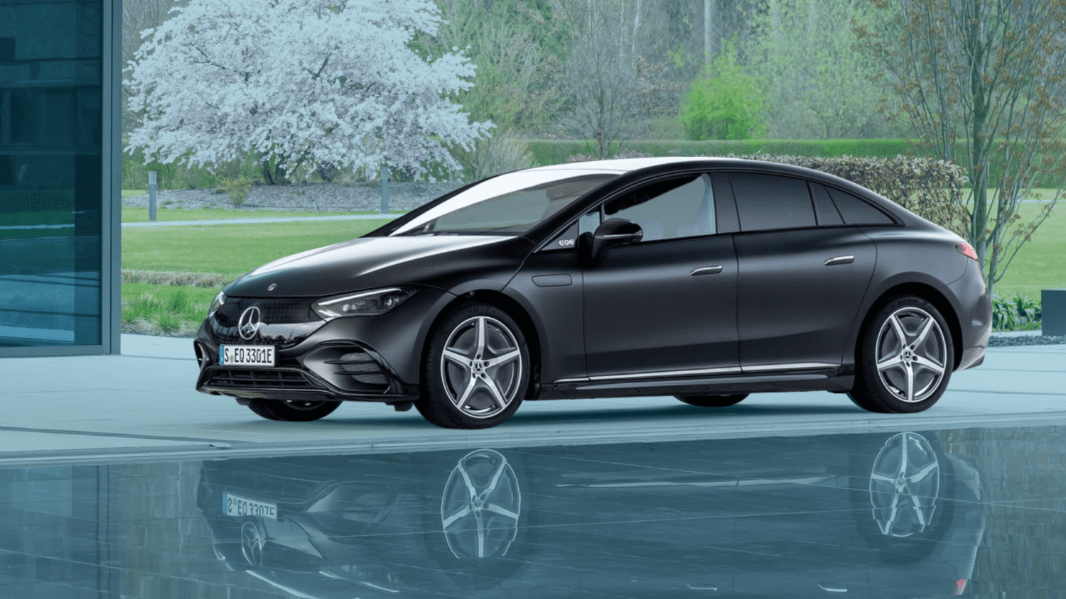 Mercedes-Benz EQE
