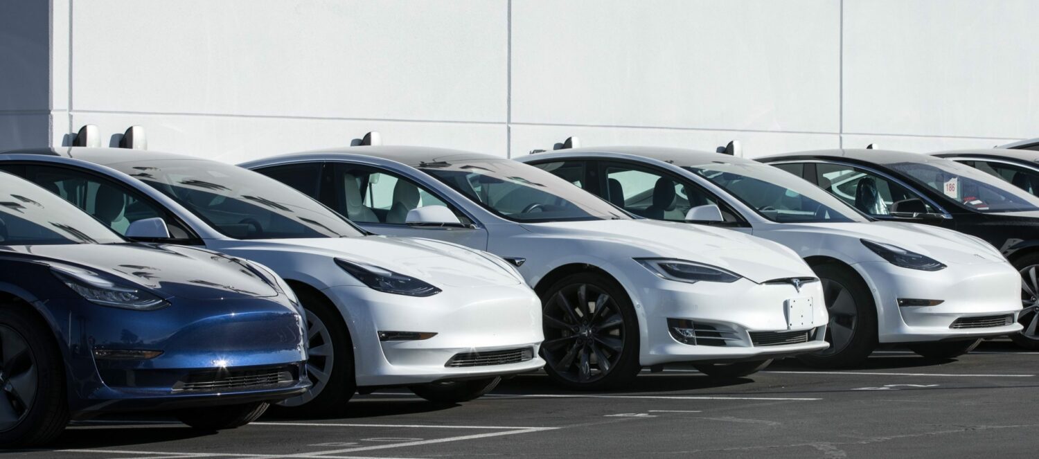 Tesla is lowering Model X and Model S prices and offering free Supercharging as it looks to boost demand before the end of Q2.