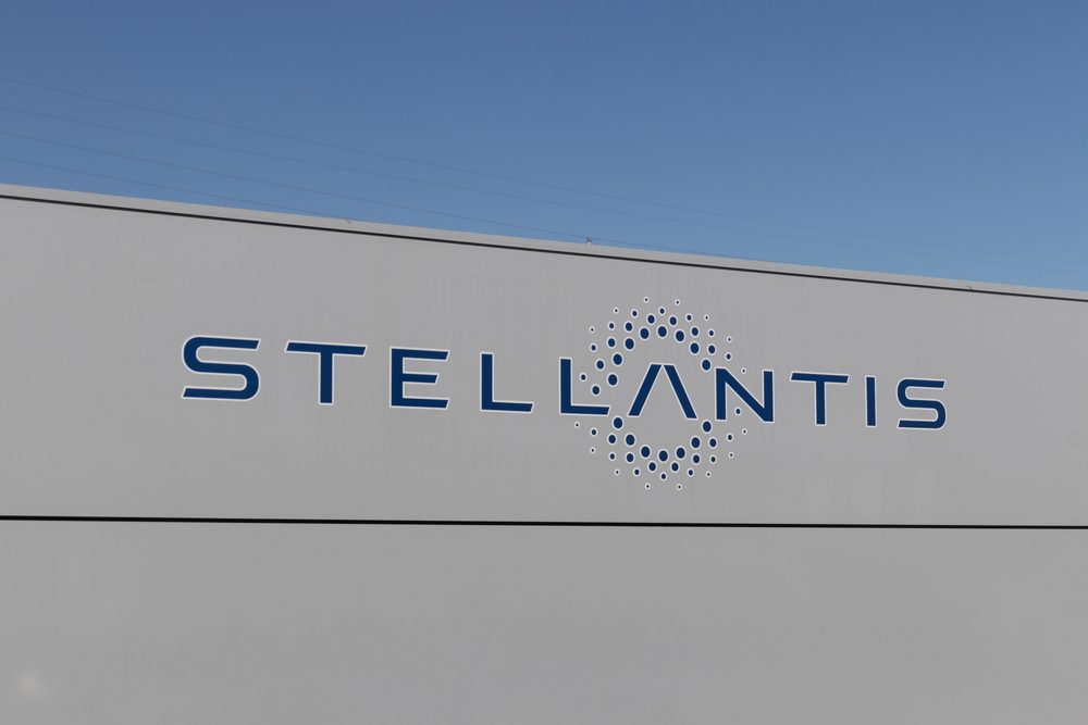 ellantis saw higher year-over-year sales in the second quarter on the backs of higher demand and a strong showing from its dealers.