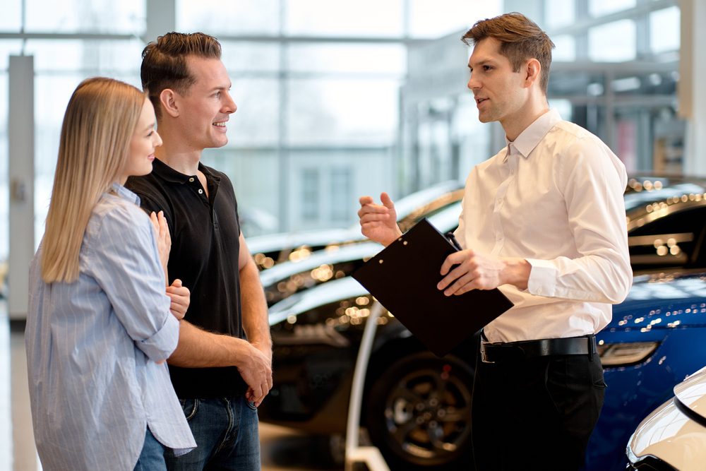 Average new car prices declined in November to 98.3% of MSRP as incentives and discounts rose sharply from last year.