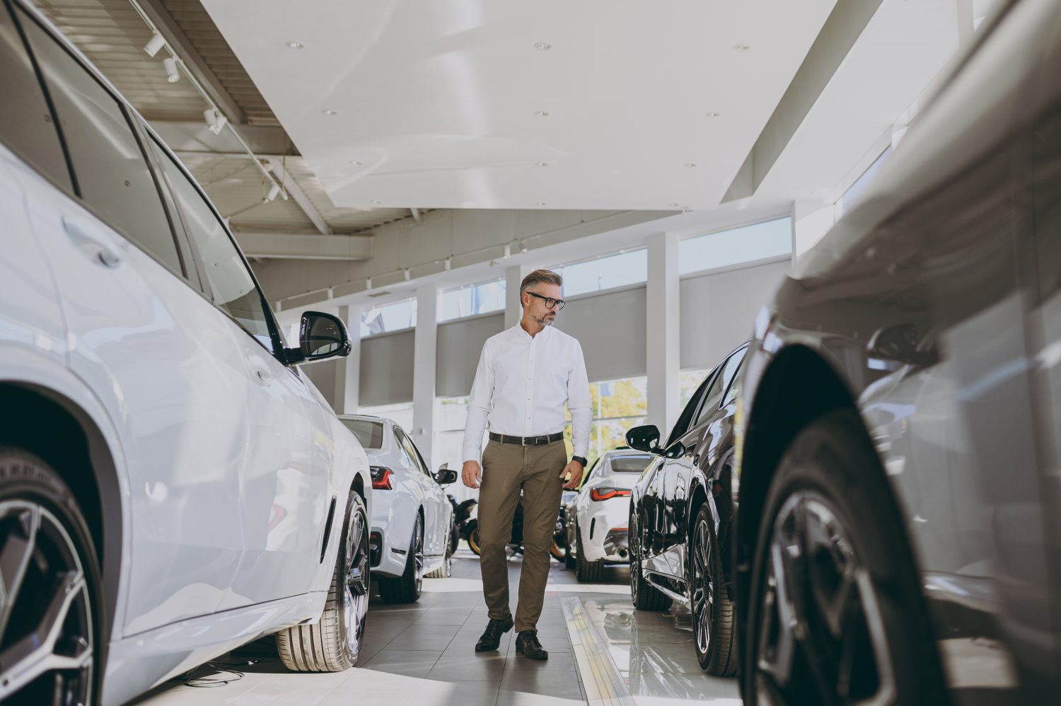 The latest Q3 2024 CADSI showed that U.S. auto dealers view the market as increasingly weak, with the overall sentiment score dropping to 40