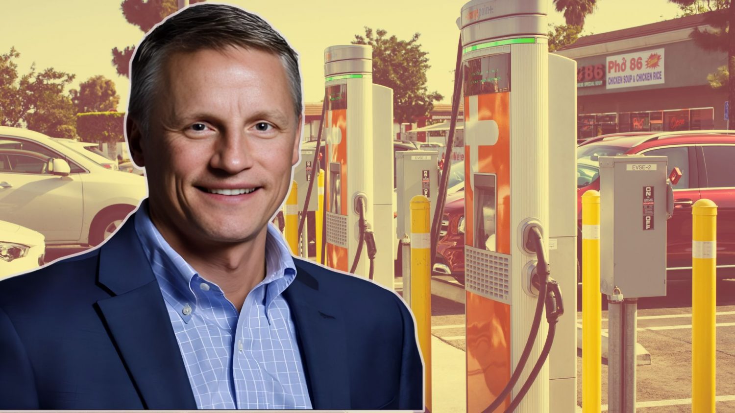 GM Motors and ChargePoint will install up to 500 ultra-fast EV chargers nationwide that will be available by the end of 2025.