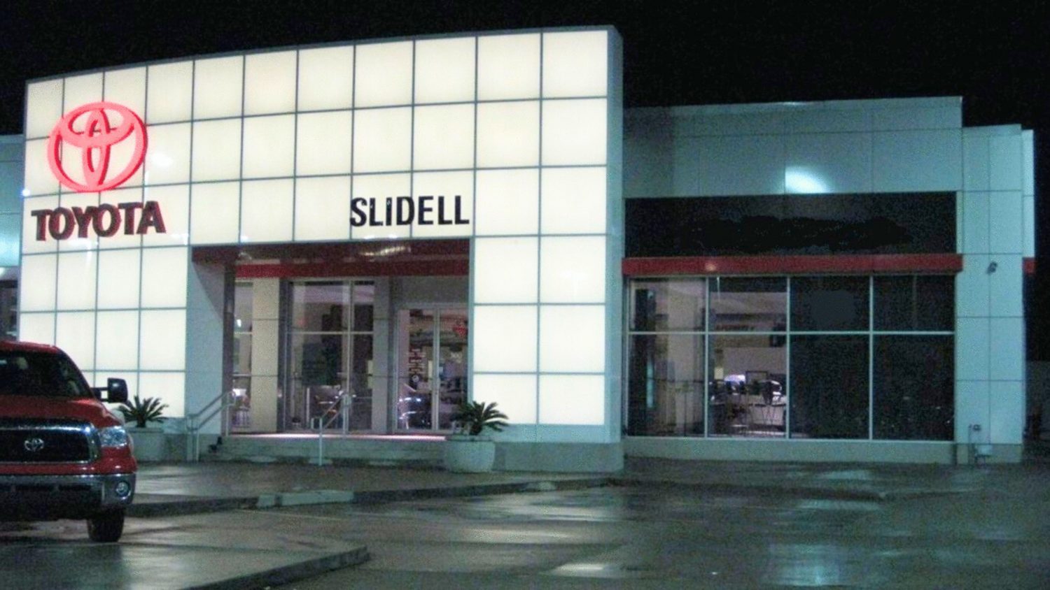 Kerrigan Advisors Represents Bohn Brothers Automotive Group in Sale of Toyota of Slidell to Carlock Automotive