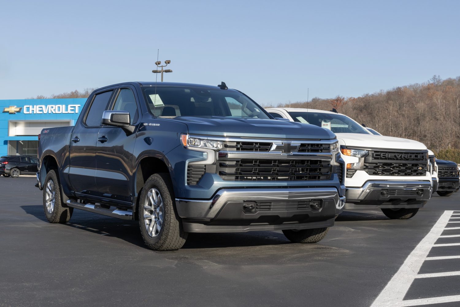 The U.S. National Highway Traffic Safety Administration (NHTSA) has initiated an investigation into 877,710 General Motors vehicles.
