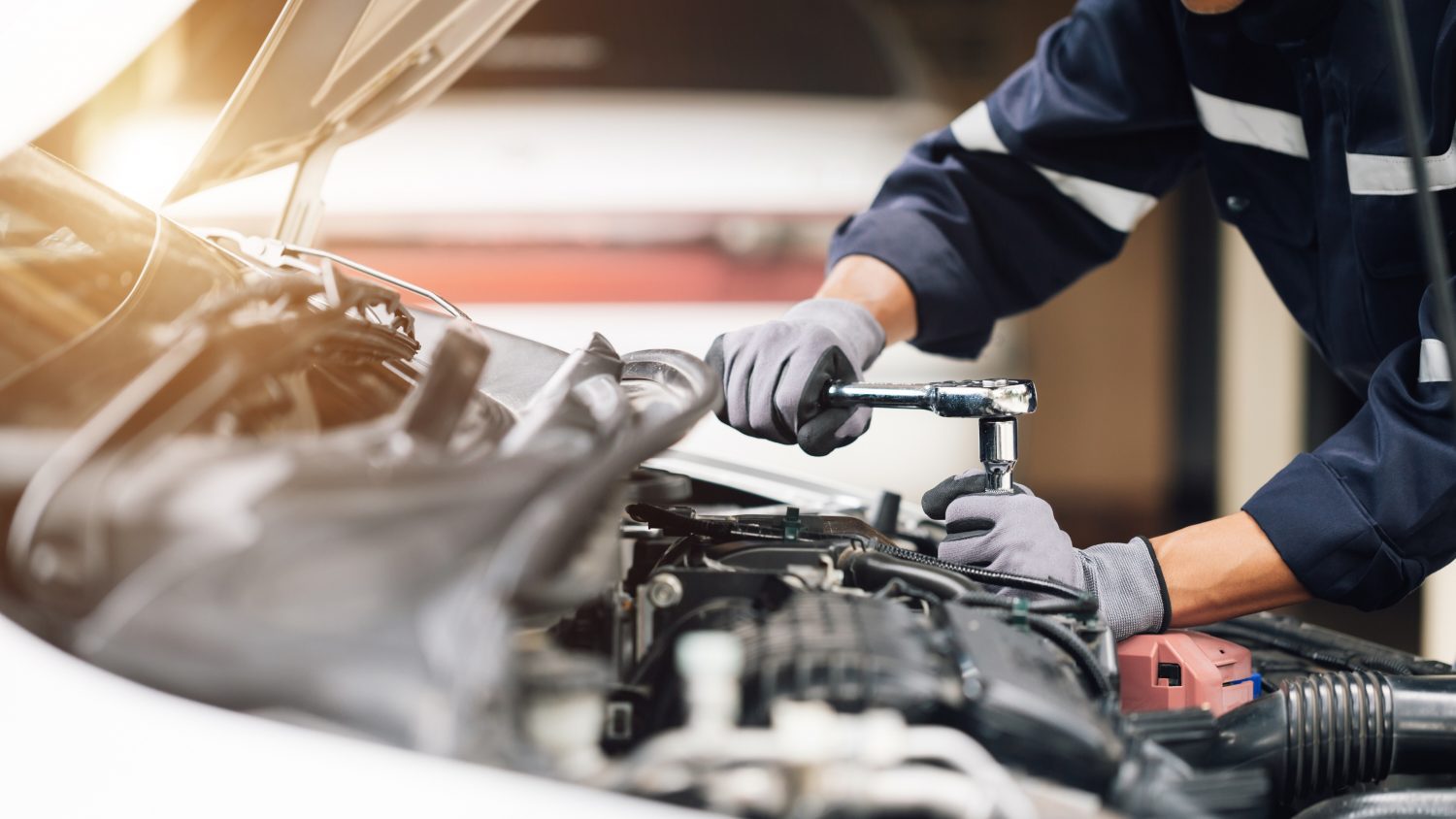 J.D. Power's 2025 Vehicle Dependability Study shows increased problems, especially with software and new models.