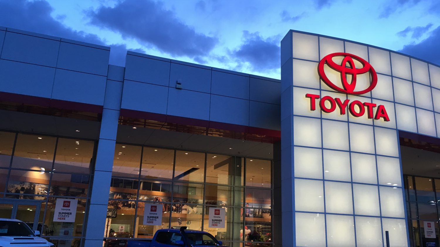 U.S. new-car dealerships rose in 2024, while franchises declined. Higher sales boosted throughput, with domestic brands consolidating.