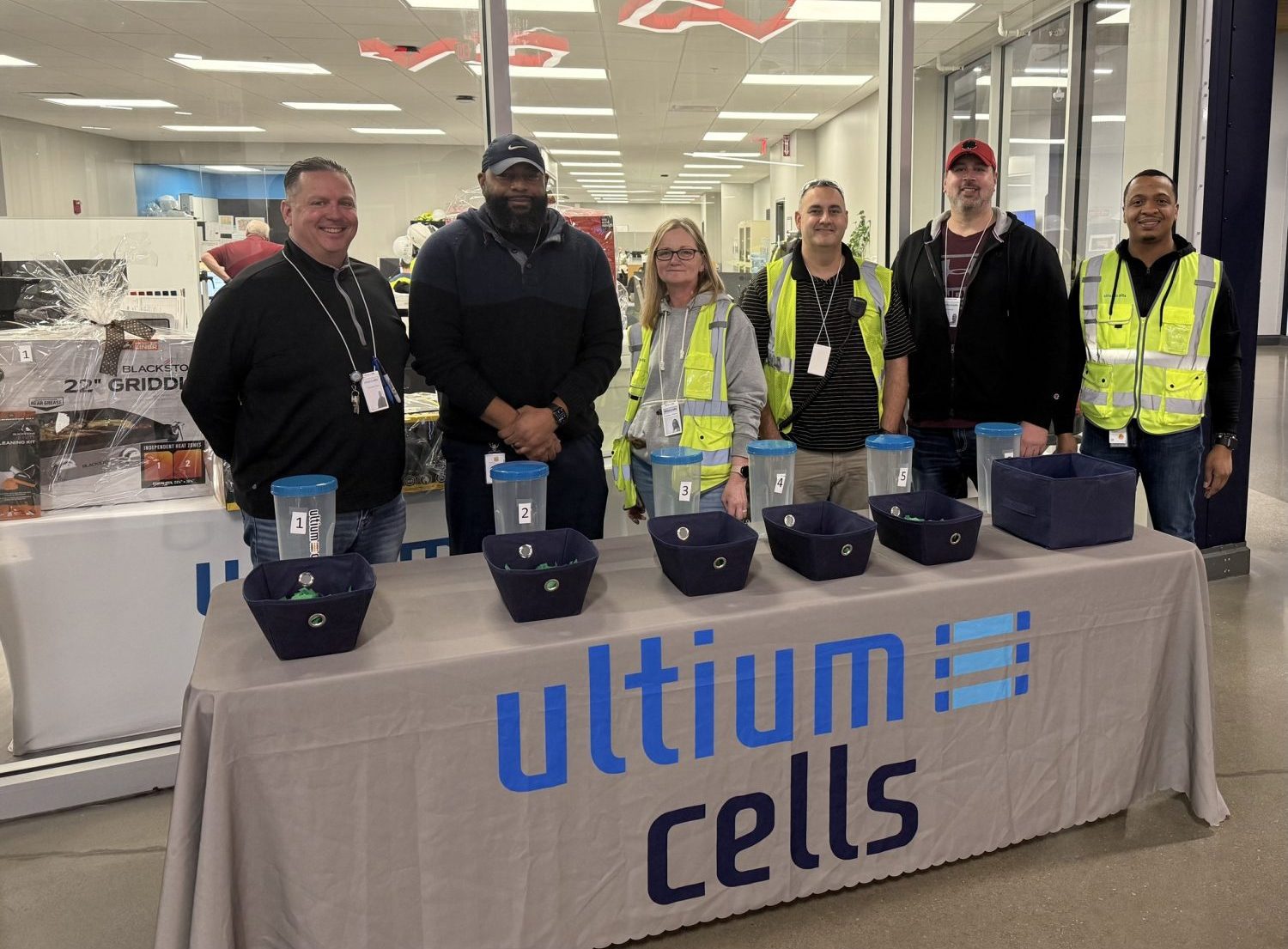 Nearly 1,000 United Auto Workers (UAW) members at Ultium Cells’ Tennessee battery plant have overwhelmingly approved their first contract.