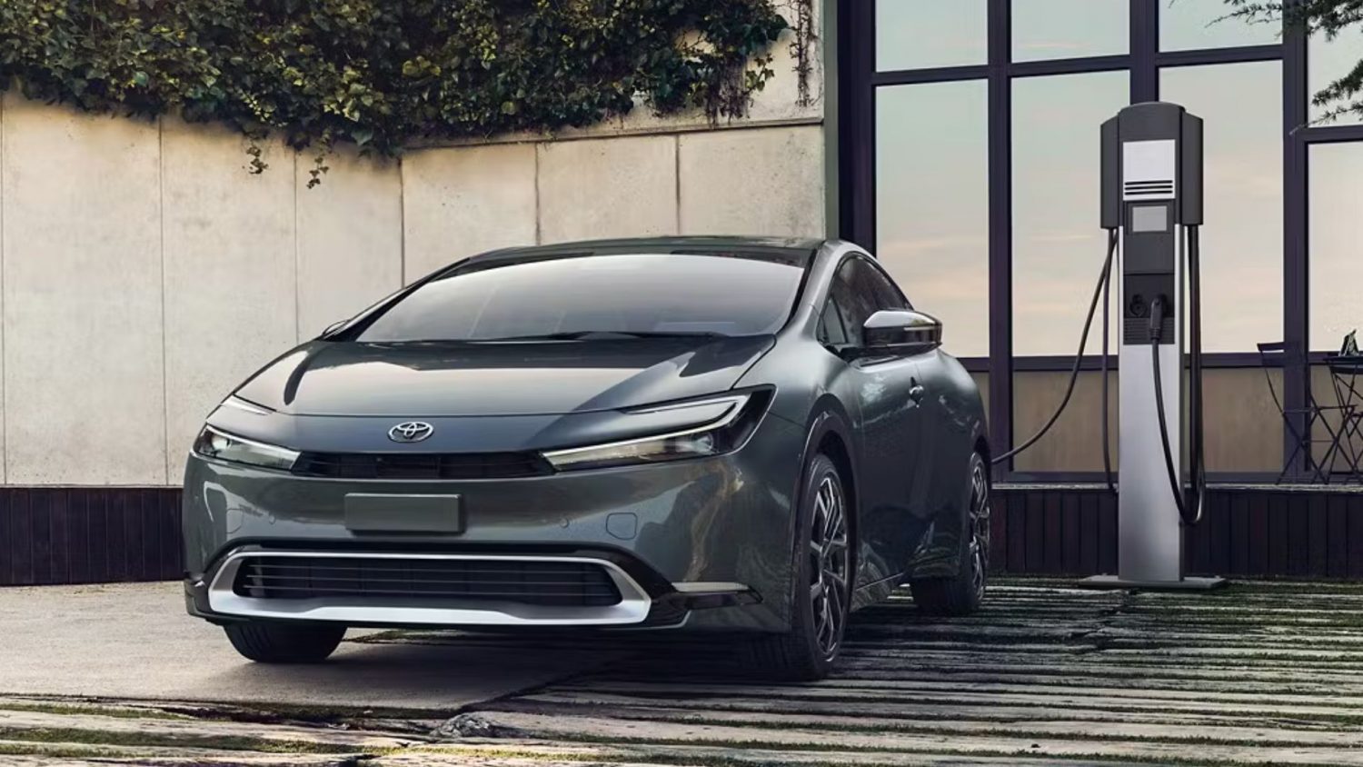 Toyota is intensifying its focus on PHEVs, aiming to increase its share of U.S. sales to approximately 20% by 2030