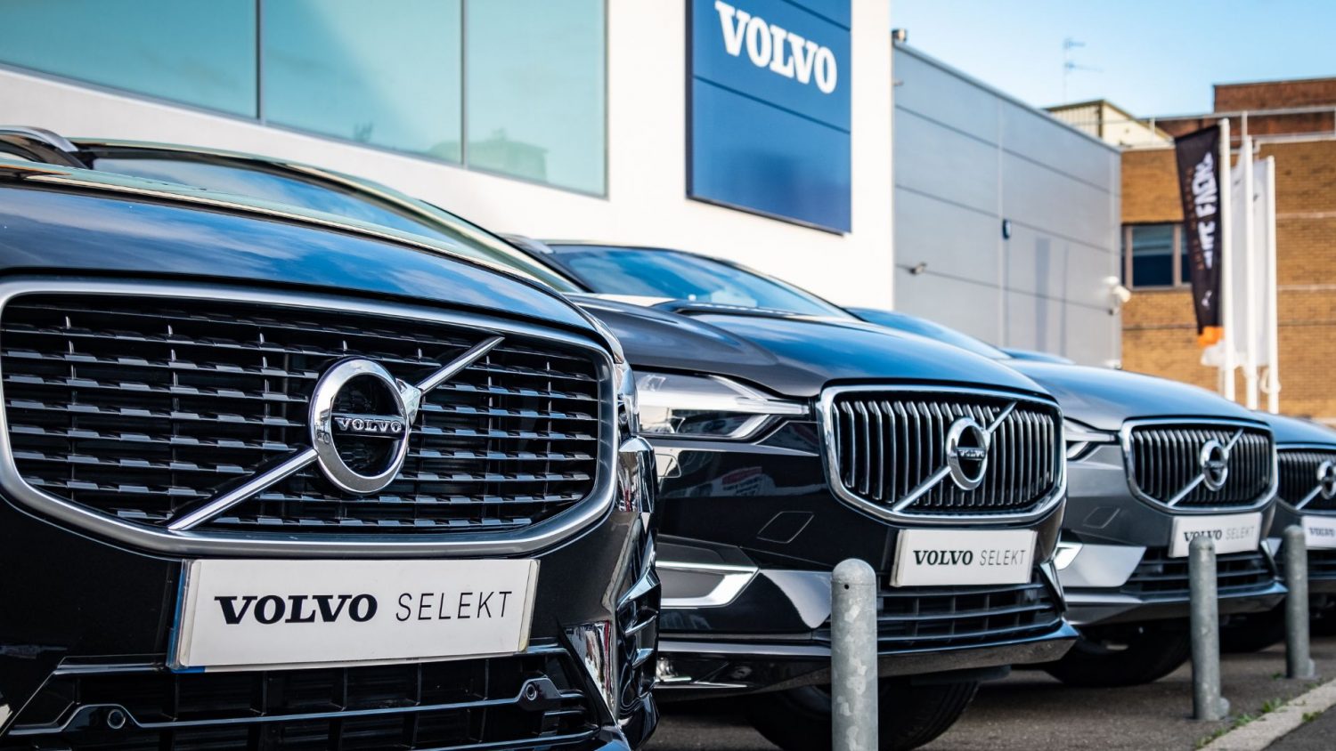 Volvo Cars said it will cut approximately 125 jobs—5% of the workforce—at its Charleston, South Carolina factory.