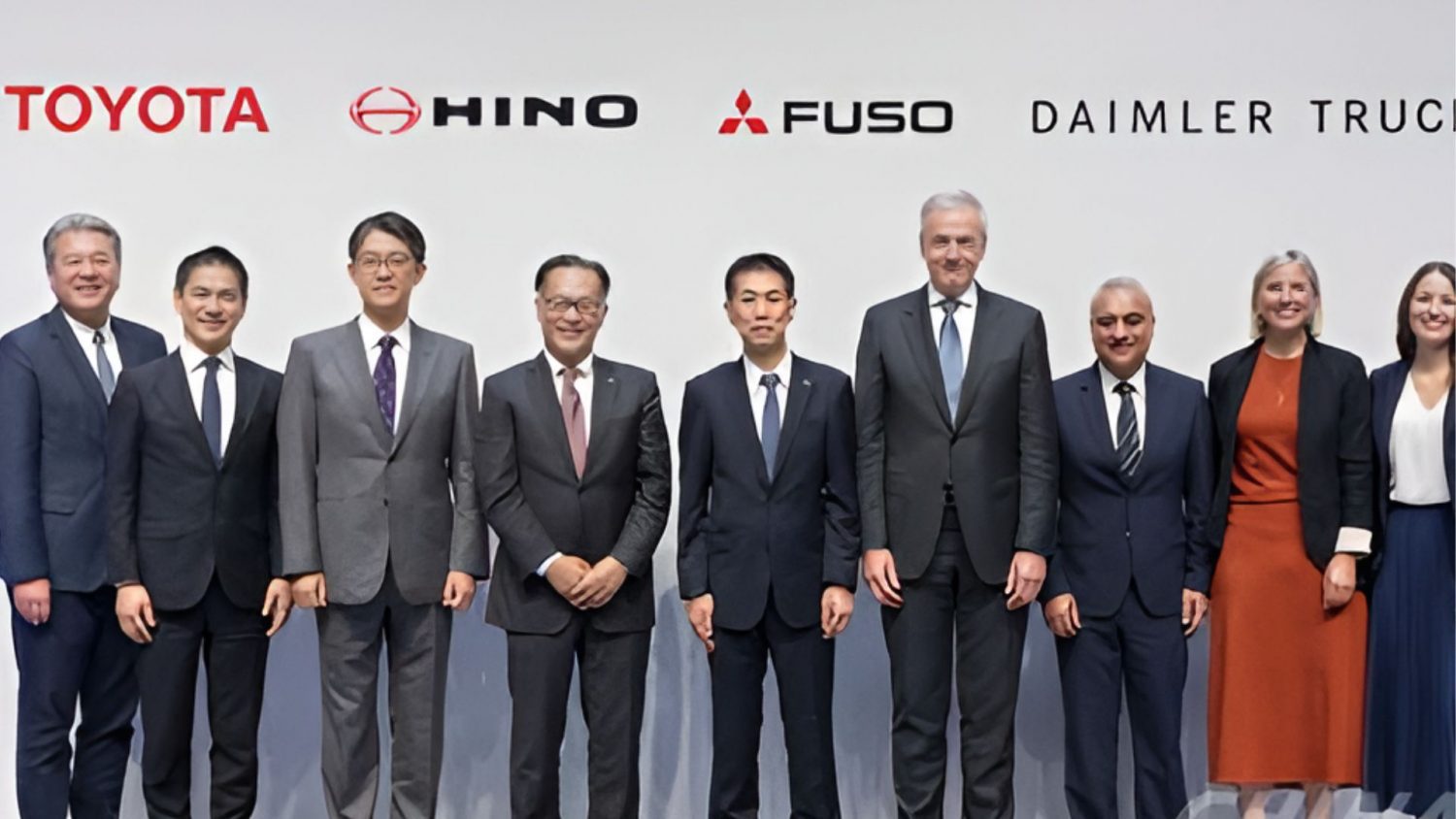 Toyota and Daimler Truck confirmed on Tuesday that they will finalize the merger of their respective commercial fleet vehicle subsidiaries.