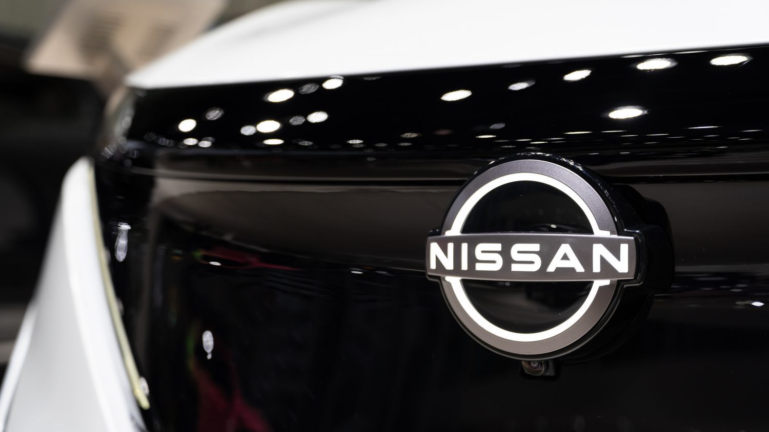 Nissan shares drop after Mercedes-Benz Pension Trust exits stake, adding pressure as the automaker faces steep losses and restructuring.