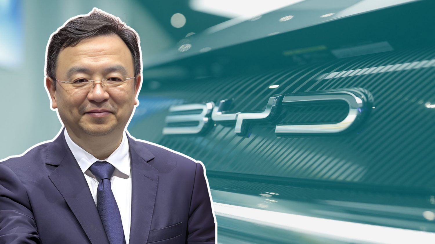 China’s largest electric vehicle manufacturer, BYD, reported a sharp drop in monthly sales for the first time in 2025.