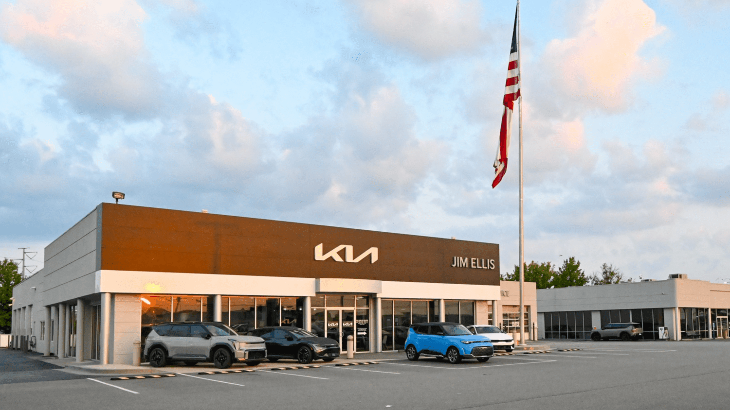 Breast Cancer Awareness Month - Jim Ellis Kia of Kennesaw