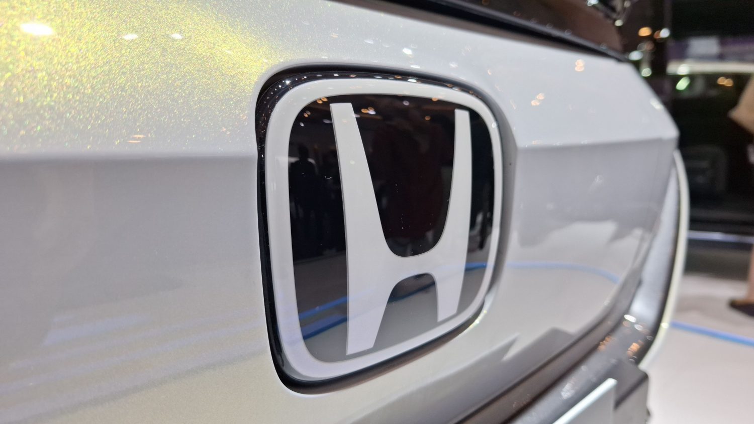 Honda will gradually resume North American vehicle assembly after semiconductor shortages ease from Nexperia chip disruption.