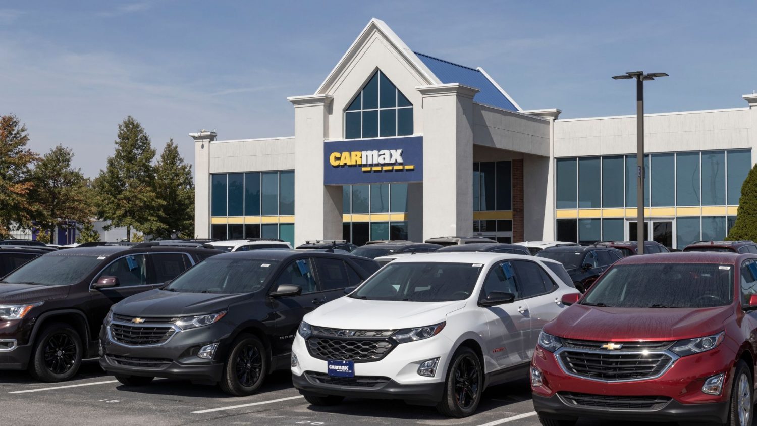 CarMax plans lower margins and more marketing to recover sales after a 9% decline in used-vehicle sales and rising online competition.