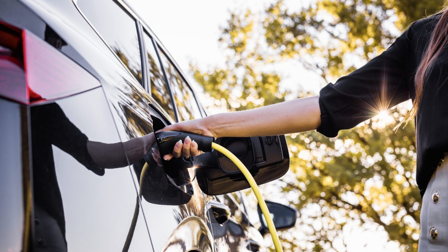 Global car buyers are shifting back to gas and hybrid vehicles, slowing the EV rush as practicality and affordability take priority worldwide.