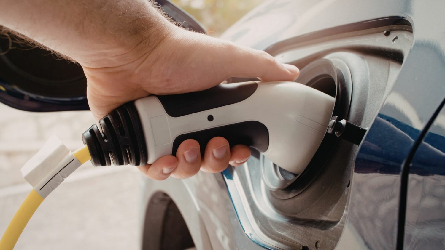 Canada’s low EV tariffs on Chinese imports risk domestic jobs, supply chains, and long-term vehicle quality in harsh winters.