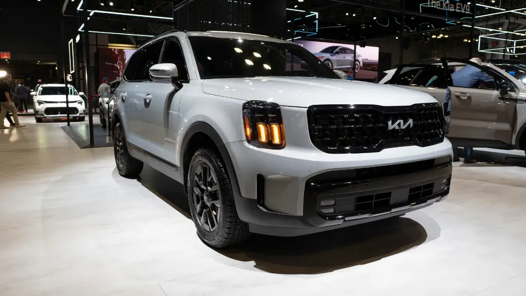 NY Auto Show doubles down on electricfiation with debut of four new EVs